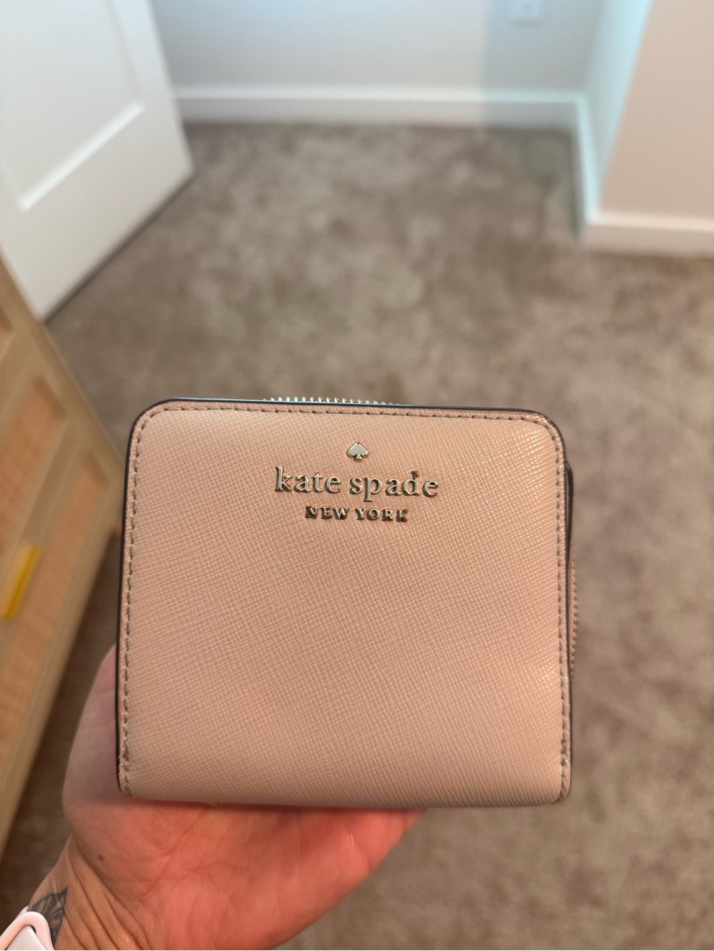 Kate Spade New York Small Zip Wallet in Light Blush